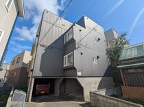 ＤＣカーサ琴似の外観写真