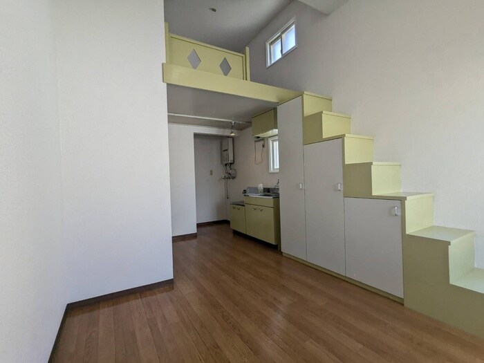 物件内観写真9　(居室)