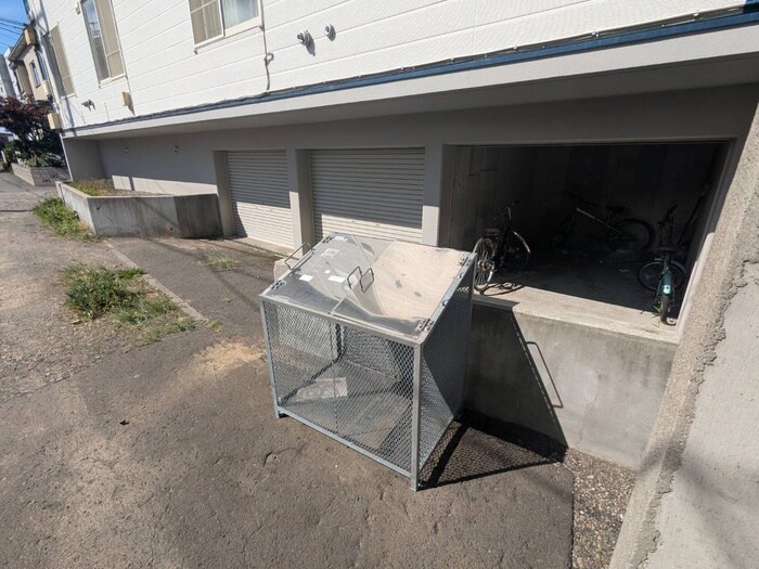 物件外観写真3　(建物設備)