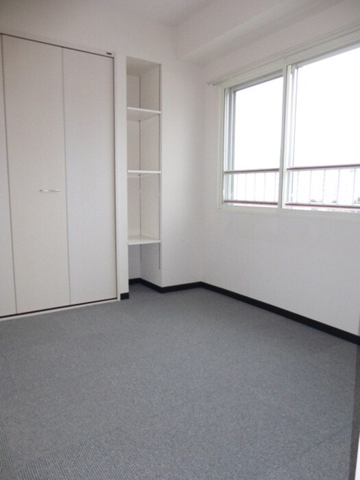 物件内観写真11　(居室)