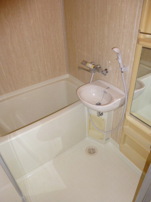 物件内観写真14　(バス／シャワールーム等)