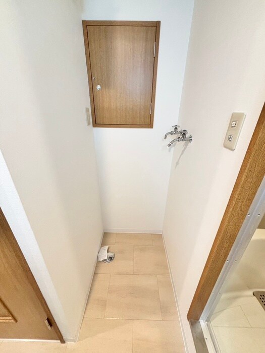 物件内観写真19　(洗濯機置場)