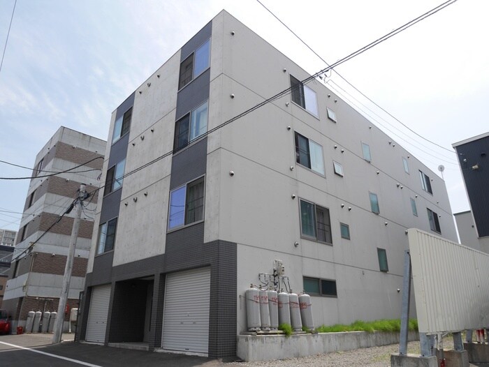 物件外観写真2　(外観写真)