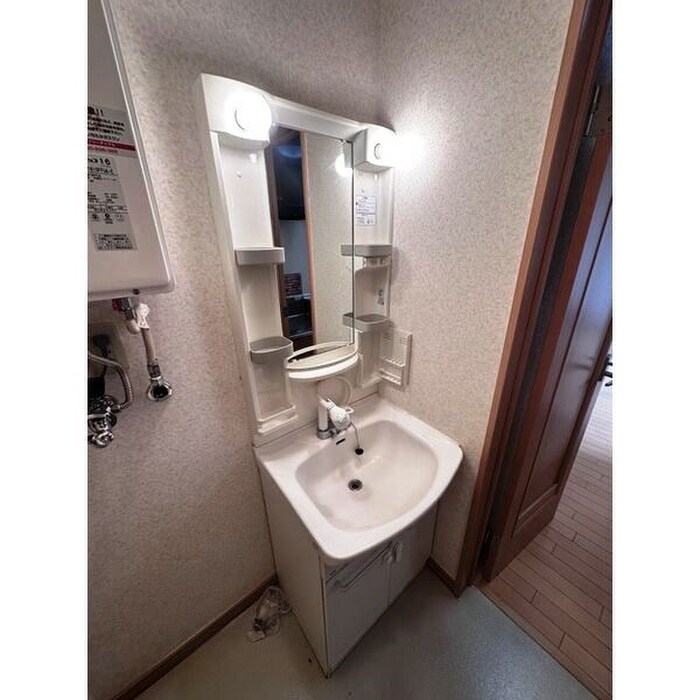 物件内観写真13　(洗面)