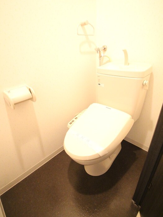 物件内観写真15　(トイレ)