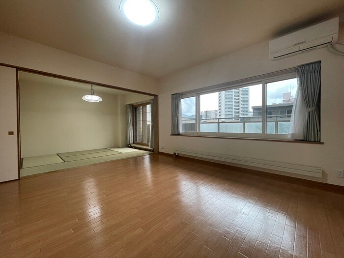 物件内観写真10　(居室)