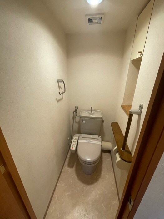 物件内観写真13　(トイレ)