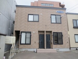 アルファ２６外観写真