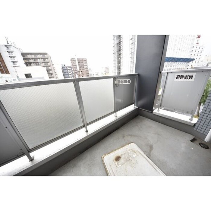 物件内観写真13　(ベランダ・バルコニー)