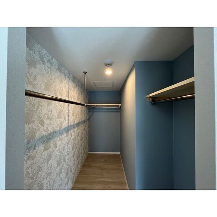 物件内観写真5　(収納)