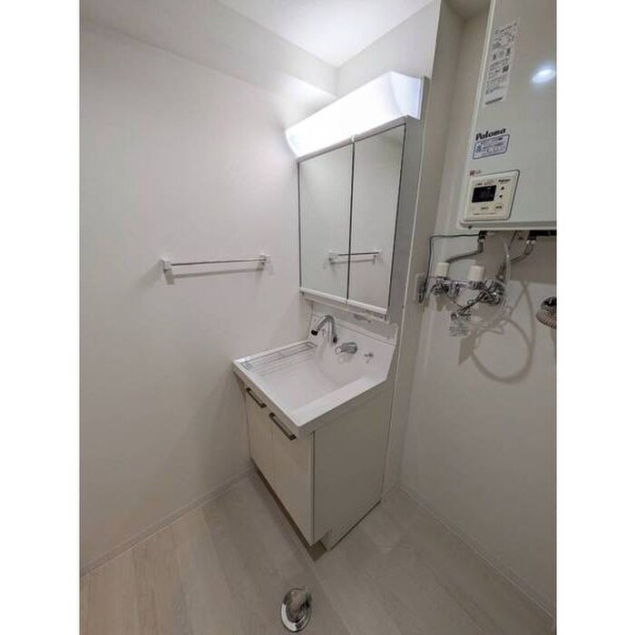 物件内観写真13　(洗面)