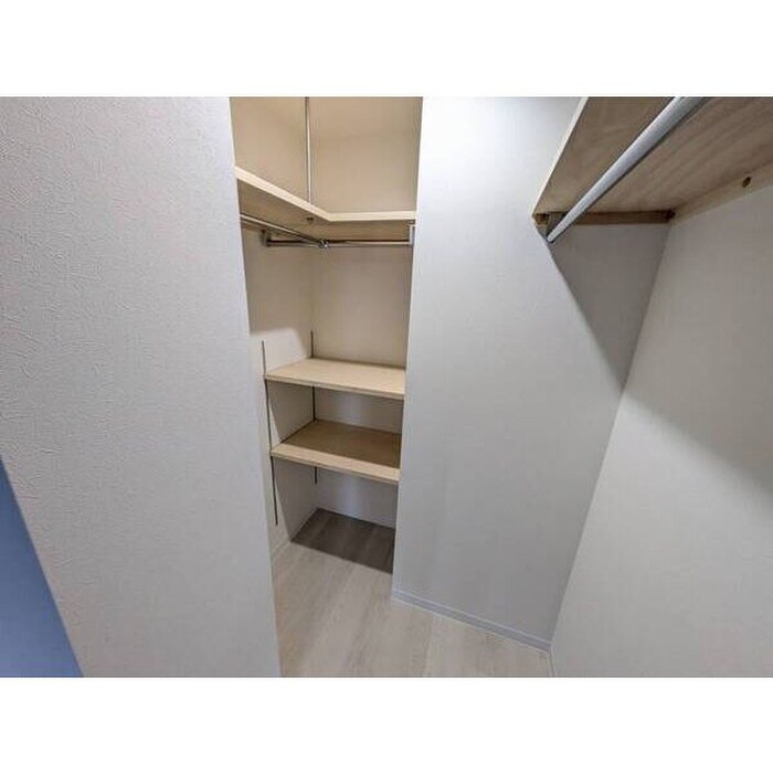 物件内観写真14　(収納)