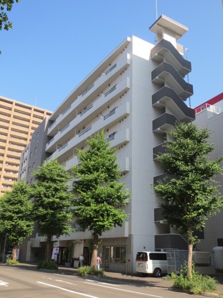 イオ南3条外観写真