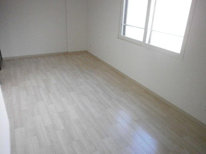 物件内観写真12　(内観写真)