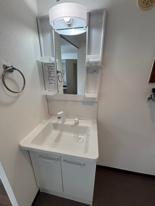 物件内観写真15　(洗面)