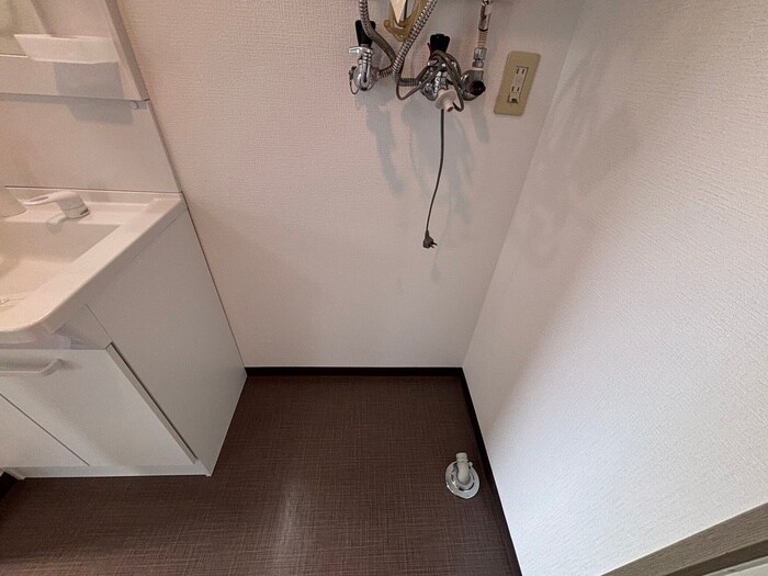 物件内観写真20　(洗濯機置場)