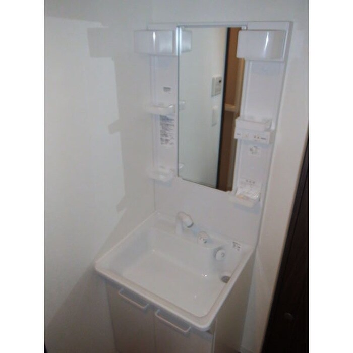 物件内観写真12　(洗面)