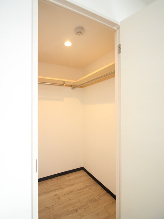 物件内観写真13　(収納)