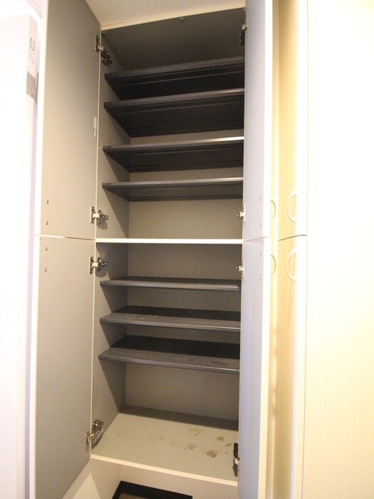 物件内観写真21　(靴箱)