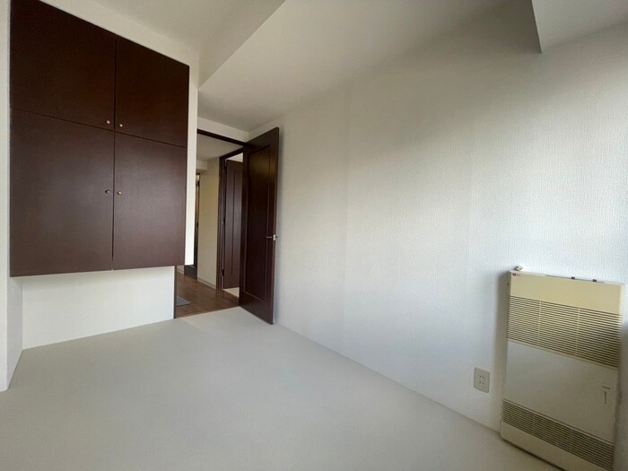 物件内観写真18　(居室)