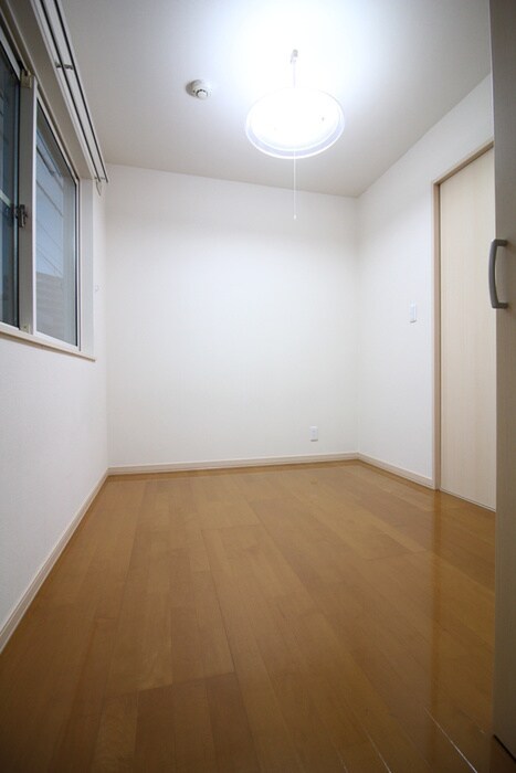 物件内観写真22　(居室)