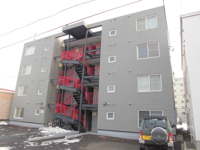 物件外観写真1　(外観写真)