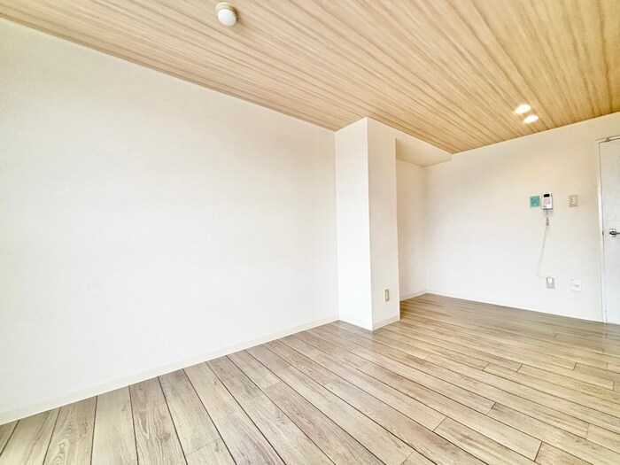 物件内観写真5　(居室)