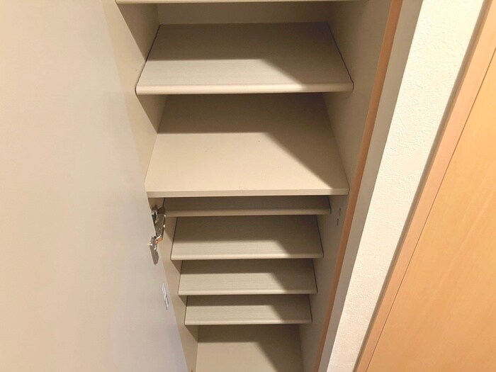 物件内観写真21　(靴箱)