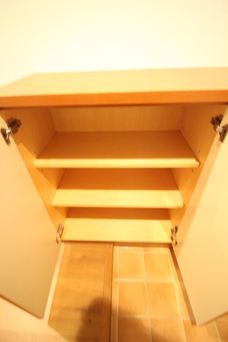 物件内観写真17　(靴箱)