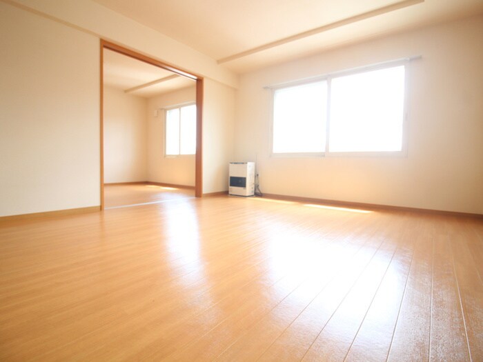 物件内観写真8　(居室)