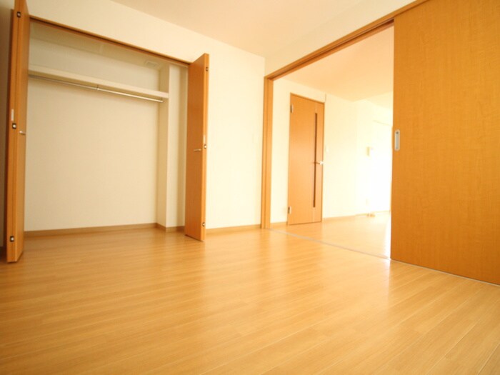 物件内観写真11　(居室)