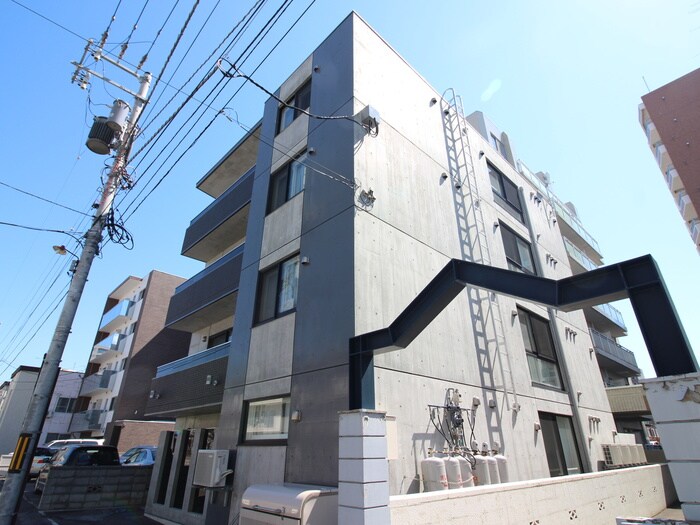 物件外観写真2　(外観写真)