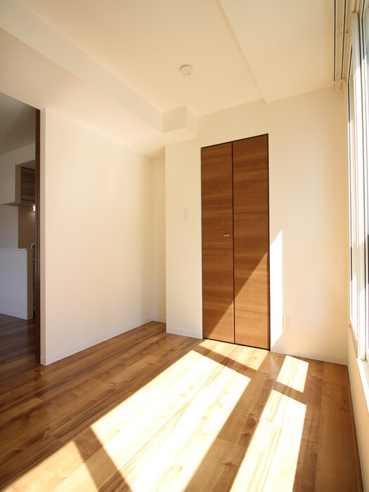 物件内観写真12　(居室)