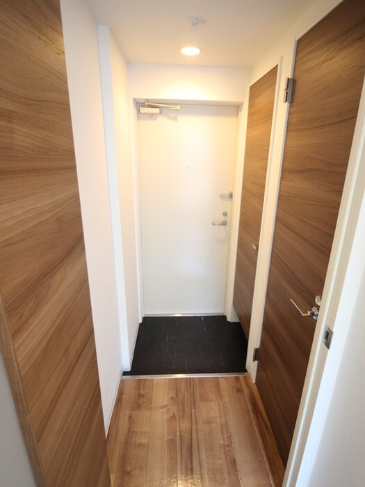 物件内観写真20　(玄関)