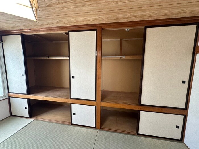 物件内観写真16　(収納)