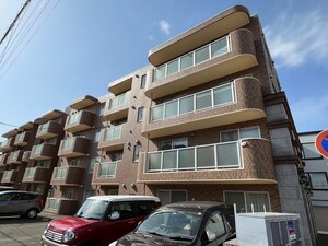グランメ－ル平岸１－９Ｂ外観写真