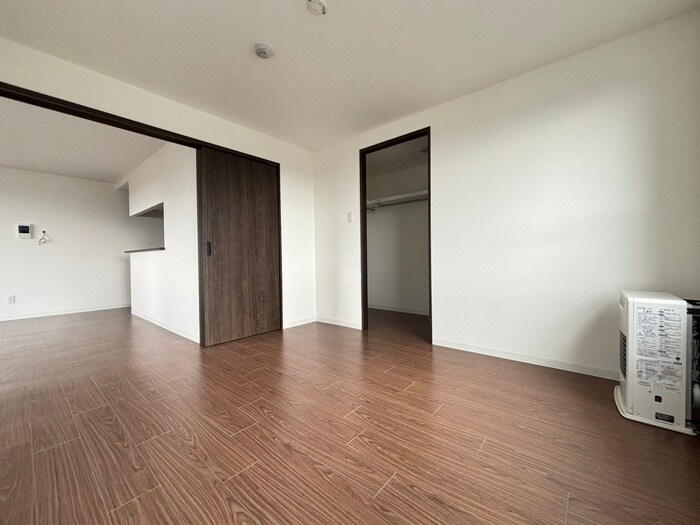 物件内観写真9　(居室)