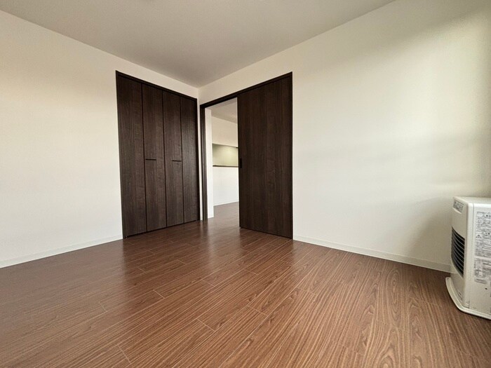 物件内観写真11　(居室)