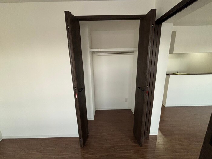 物件内観写真21　(収納)