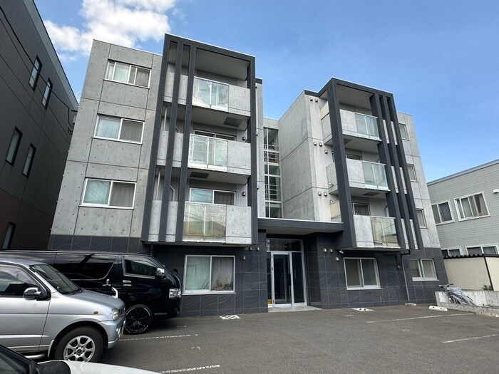 物件外観写真2　(外観写真)