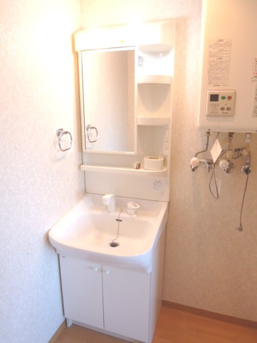 物件内観写真10　(洗面)