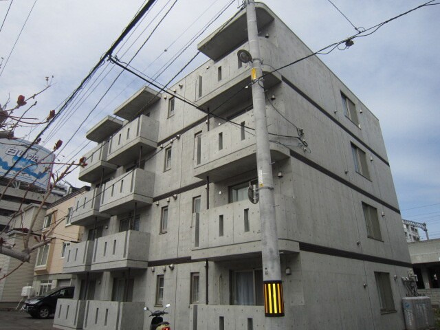 物件外観写真2　(外観写真)