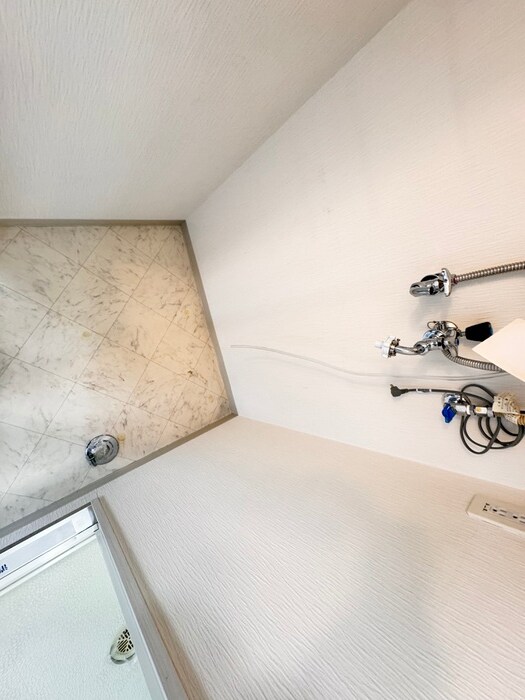 物件内観写真15　(洗濯機置場)