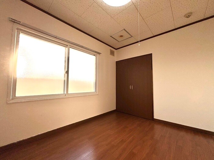 物件内観写真11　(居室)