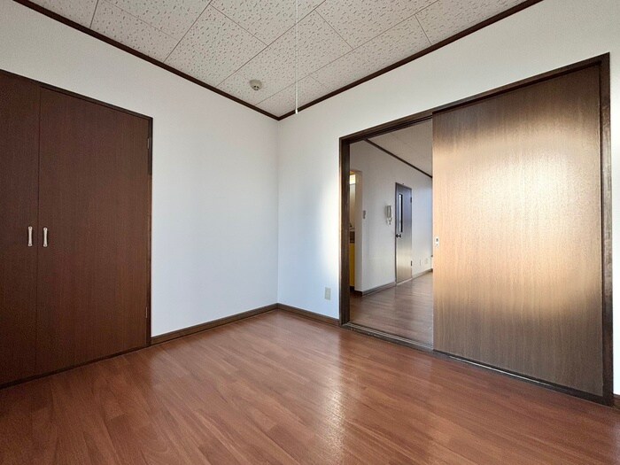 物件内観写真12　(居室)