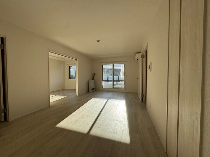 物件内観写真7　(居室)