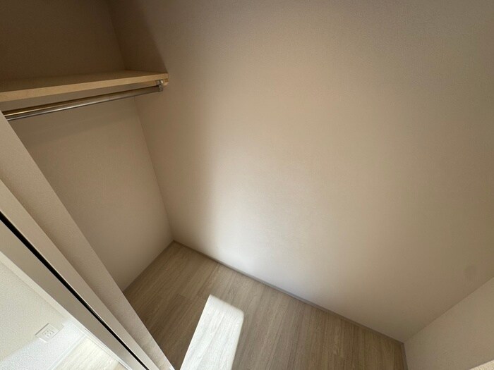 物件内観写真12　(収納)