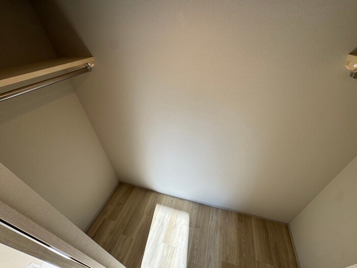 物件内観写真12　(収納)