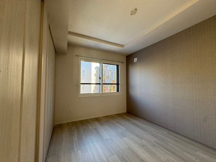 物件内観写真13　(居室)