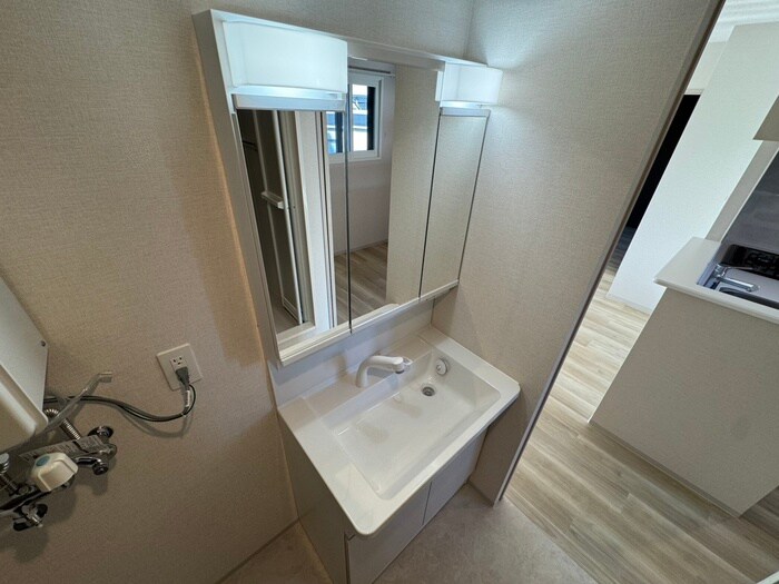 物件内観写真17　(洗面)